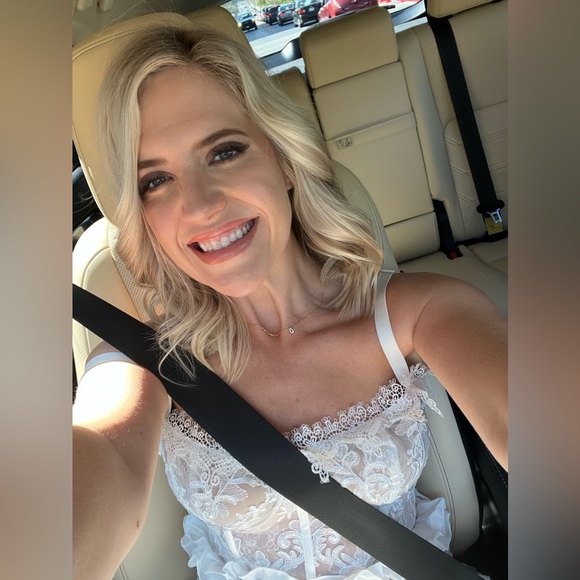 Cassia Dress from V. Chapman - Picture 6 of 8